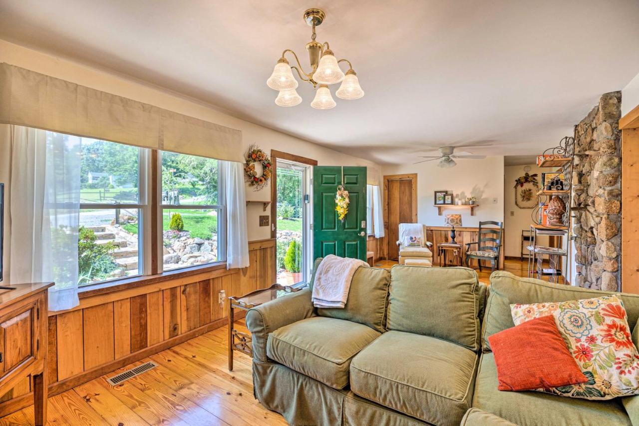 Charming Cottage Less Than 10 Mi To Wineries And Skiing! Nellysford Bagian luar foto