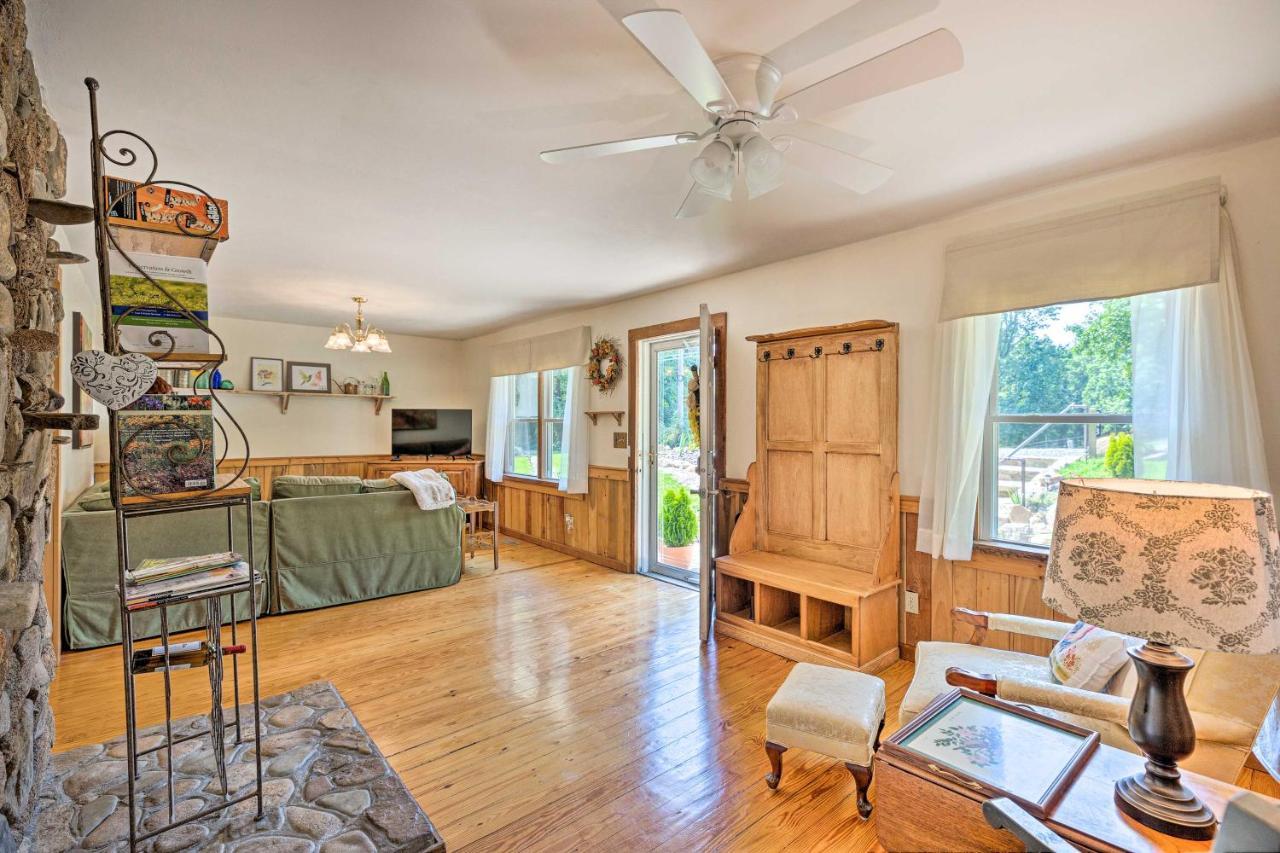 Charming Cottage Less Than 10 Mi To Wineries And Skiing! Nellysford Bagian luar foto