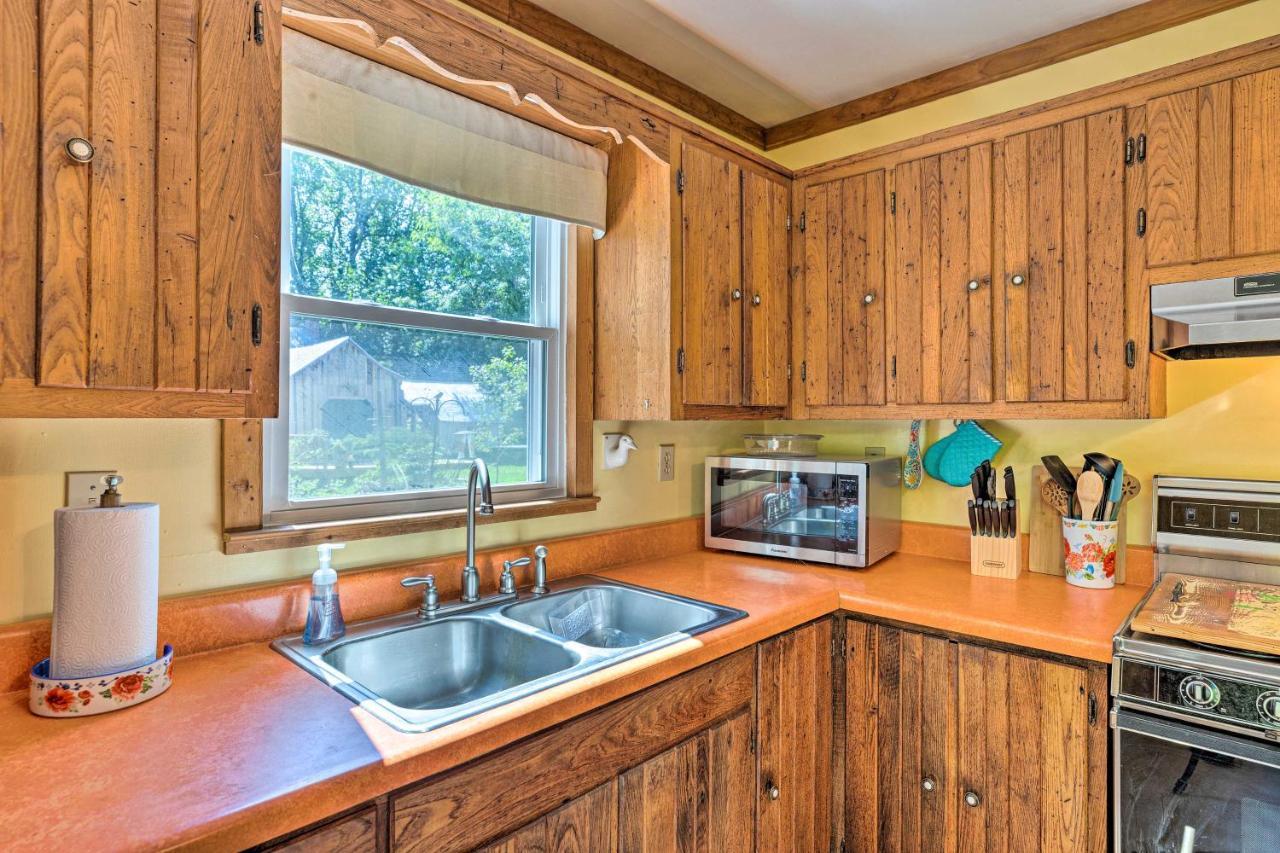 Charming Cottage Less Than 10 Mi To Wineries And Skiing! Nellysford Bagian luar foto